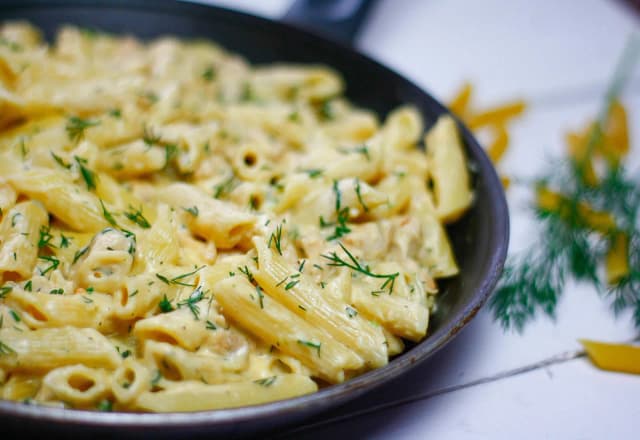 Jakie sosy do makaronu z kurczakiem sprawią, że pokochasz ten smak? Jakie sosy do makaronu z kurczakiem sprawią, że pokochasz ten smak?