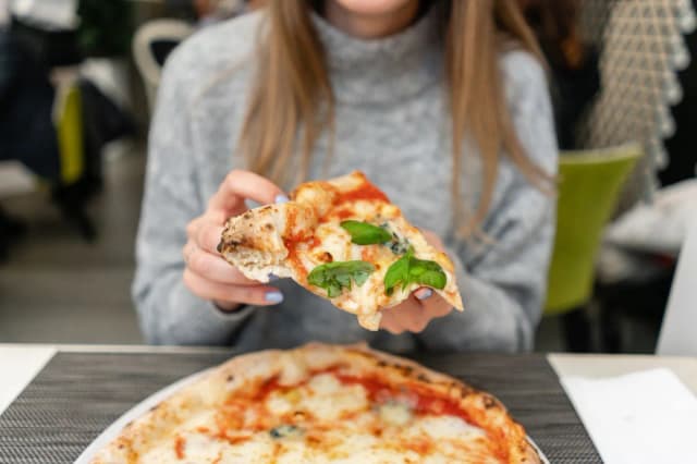 Czy cukrzyk może jeść pizzę? Oto, co musisz wiedzieć o diecie Czy cukrzyk może jeść pizzę? Oto, co musisz wiedzieć o diecie
