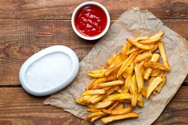 Ile kcal ma frytki z piekarnika? Zaskakujące fakty o kaloriach Ile kcal ma frytki z piekarnika? Zaskakujące fakty o kaloriach